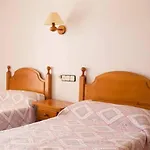 Herasu Hotell *